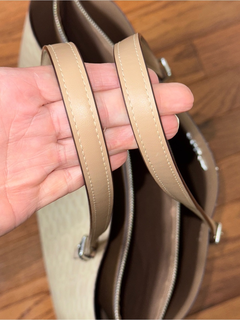Coach Mollie Tote Bag 25 Beige Nude - Picture 8 of 14